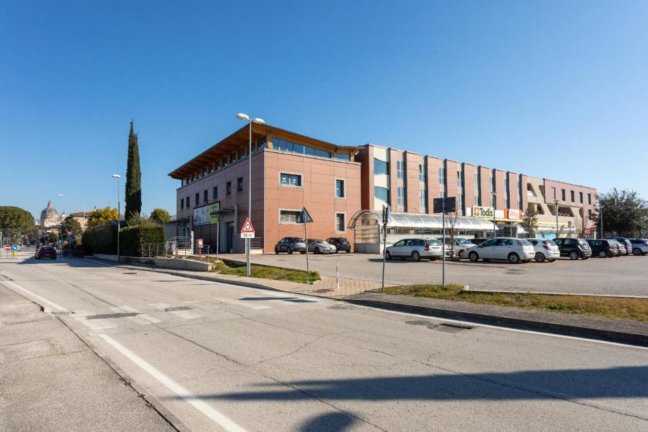 Gli Angeli Assis Exterior foto